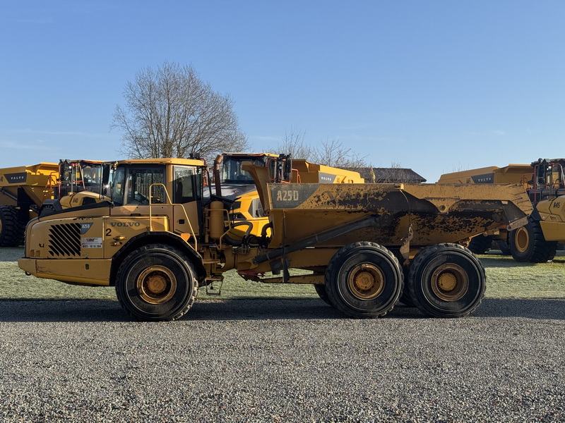 camiones Volvo A 25 D